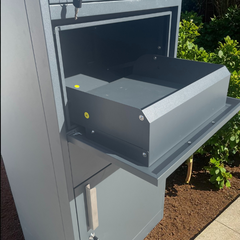 Parcel and Letter Safe (50 x 38 x 112cm)