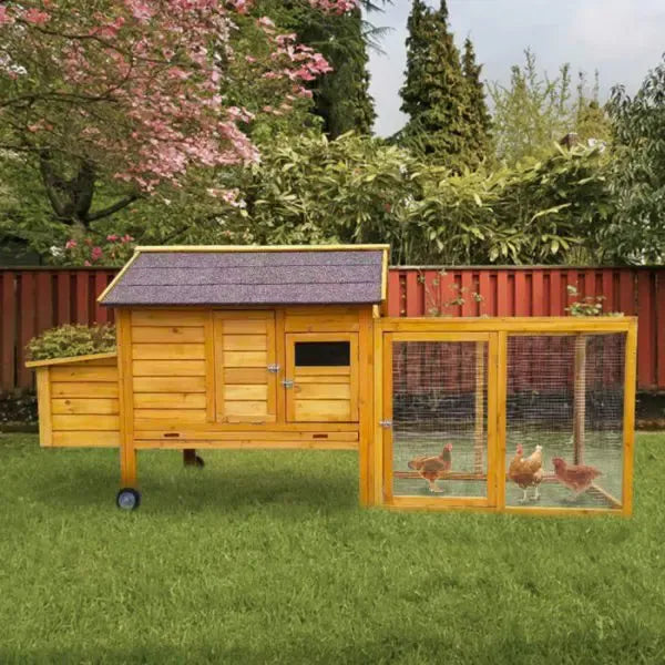 Egg-Zotic Chicken Coop With Wheels – 6-8 Birds - Natural Wood