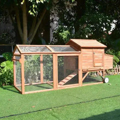 Wheely Easy Chicken Coop – 6-9 Birds - Natural Wood